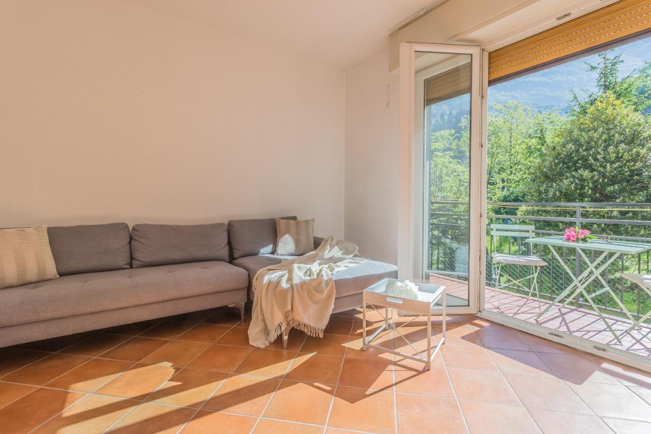 Casa Bobbie Διαμέρισμα Βαρένα Εξωτερικό φωτογραφία